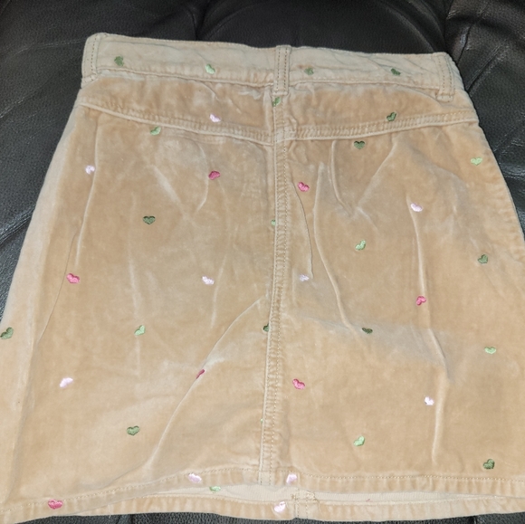 π Gymboree Vintage Gingerbread Girl Velour Embroidered Heart Skirt - Picture 4 of 5
